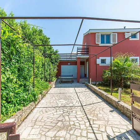 Ferienhaus Polion Valbandon *